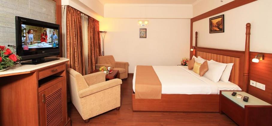 Parijatha Gateway Hotell Bangalore Exteriör bild