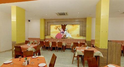 Parijatha Gateway Hotell Bangalore Exteriör bild